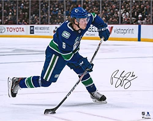 Brock Boeser Vancouver Canucks Dedikált 16 x 20 Kék Mez Felvétel Fénykép - Dedikált NHL-Fotók
